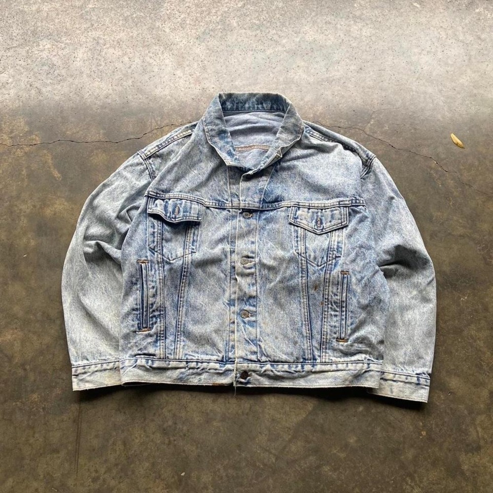 Beautiful Vintage Acid Wash Levis Trucker‎ Jacket
